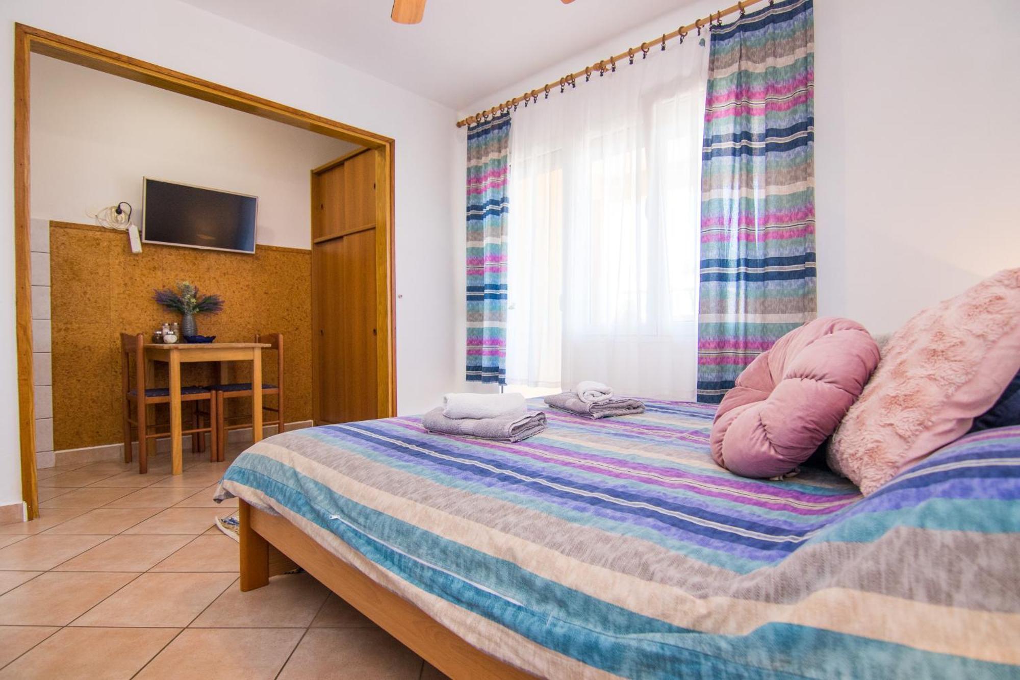 Apartments City Center Dekanic Крк Экстерьер фото